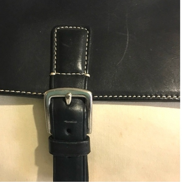 Coach beige canvas shoulder handbag with black leather strap & time - Picture 3 of 7